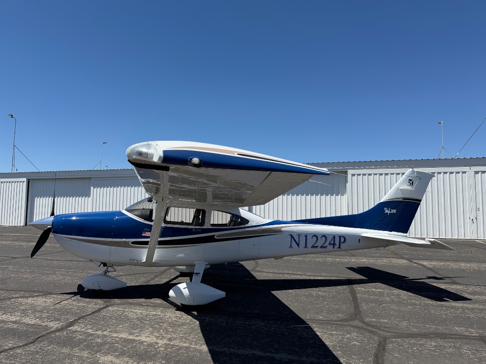 2004 Cessna 182T