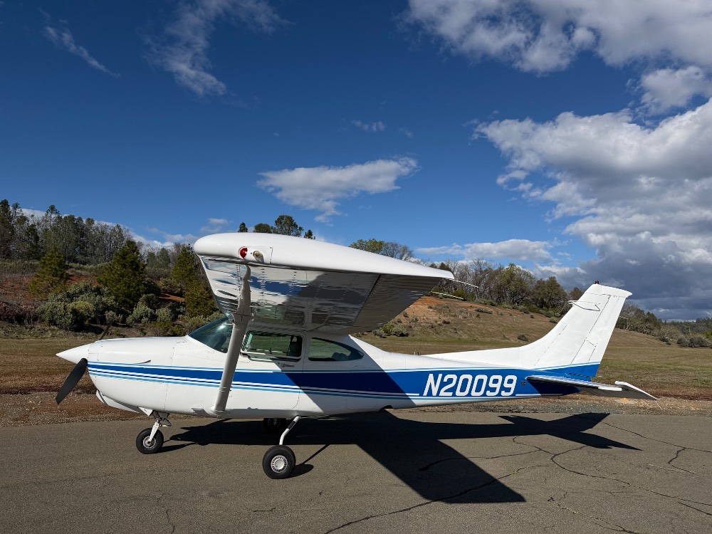 1982 Cessna C-R182