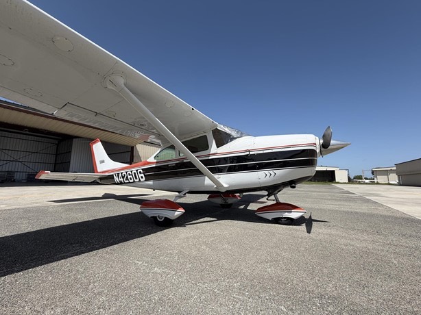 1968 Cessna 182L