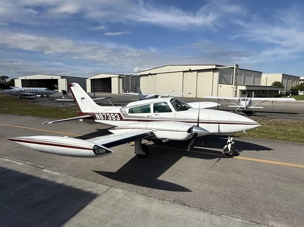 1976 Cessna T310R